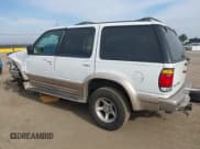 ✅ 1997 Ford Explorer XLT • VIN: 1FMDU32PXVUD36915 • Lot: 41421762. Wystawiony na IAAI z przebiegiem 109 168 mil. Bezpłatny archiwum sprzedaży aukcyjnych z USA i szczegółowy raport historii pojazdu na DreamBid. Zdjęcie 3.