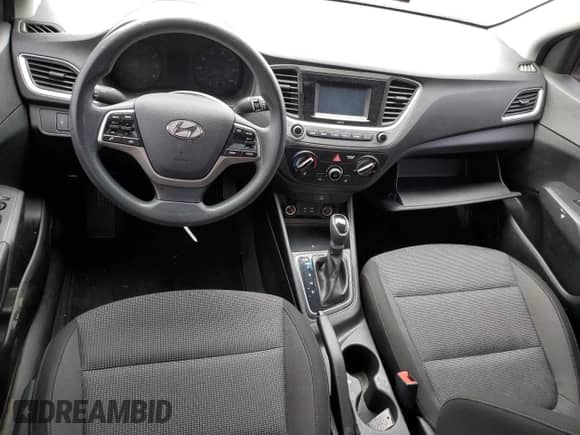 2018 Hyundai Accent SEL z VIN 3KPC24A33JE011557, wystawiony jako Copart lot #65656413 z przebiegiem 103 720 mil mil oraz . Historia ofert i sprzedaży dostępna na DreamBid. Obrazek 8.