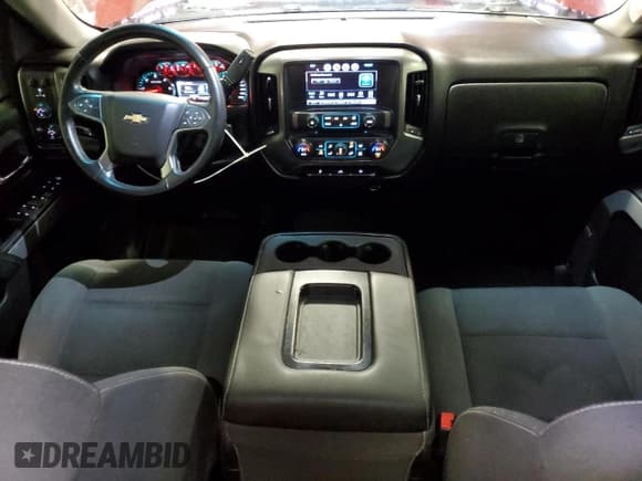 ✅ 2016 Chevrolet Silverado 1500 LT • VIN: 3GCUKRECXGG288702 • Lot: 89875755. Wystawiony na Copart z przebiegiem 143 021 mil. Bezpłatny archiwum sprzedaży aukcyjnych z USA i szczegółowy raport historii pojazdu na DreamBid. Zdjęcie 8.