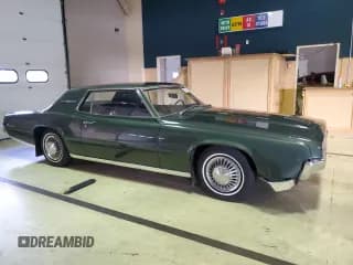 ✅ 1967 Ford Thunderbird • VIN: 7Y81Z102445 • Лот: 68542543. Опубликован ранее на Copart с пробегом 60 979 миль. Бесплатный доступ к архиву аукционных продаж из США и подробный отчёт об истории автомобиля на DreamBid. Изображение 4.