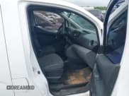 ✅ 2017 Nissan NV200 SV • VIN: 3N6CM0KN9HK713023 • Lot: 42151586. Wystawiony na IAAI z przebiegiem 85 083 mil. Bezpłatny archiwum sprzedaży aukcyjnych z USA i szczegółowy raport historii pojazdu na DreamBid. Zdjęcie 5.