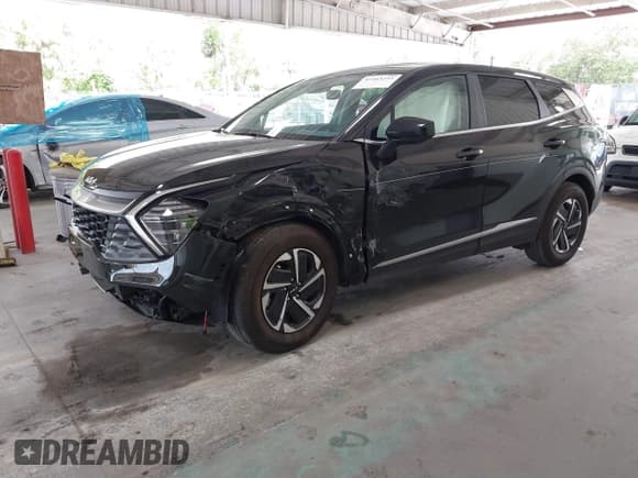 ✅ 2024 Kia Sportage LX • VIN: KNDPU3DG4R7138107 • Лот: 42463253. Опубликован ранее на IAAI с пробегом 16 463 миль. Бесплатный доступ к архиву аукционных продаж из США и подробный отчёт об истории автомобиля на DreamBid. Изображение 17.