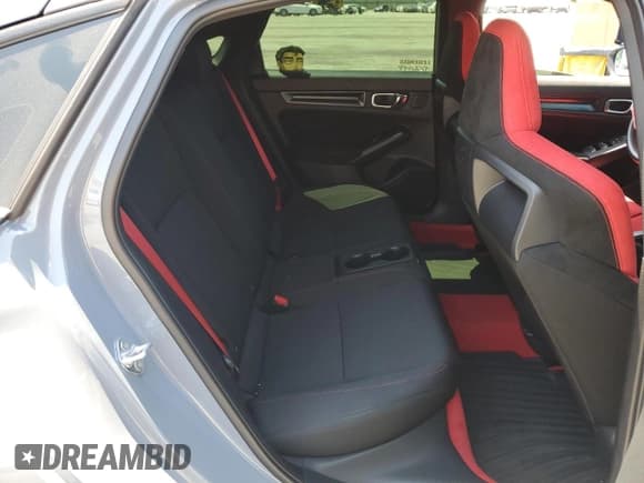 ✅ 2024 Honda Civic Type R • VIN: JHMFL5G45RX003776 • Lot: 59053535. Wystawiony na Copart z przebiegiem 23 670 mil. Bezpłatny archiwum sprzedaży aukcyjnych z USA i szczegółowy raport historii pojazdu na DreamBid. Zdjęcie 10.