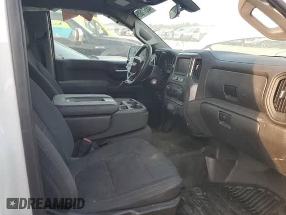 2022 Chevrolet Silverado 1500 Work Truck z VIN 3GCNWAED2NG155321, wystawiony jako Copart lot #48571605 z przebiegiem 48 549 mil mil oraz Szkoda całkowita • Salvage title. Historia ofert i sprzedaży dostępna na DreamBid. Obrazek 7.