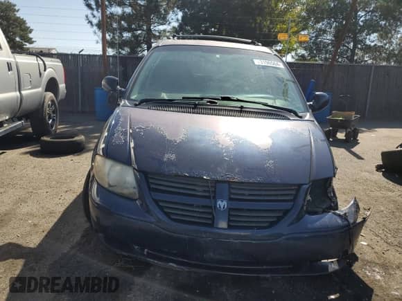 2005 Dodge Caravan с VIN 1D4GP24R15B403093, выставлен на аукционе Copart как лот 73196504 с пробегом 219 493 миль миль и Списание • Salvage title. История ставок и продаж доступна на DreamBid. Изображение 5.