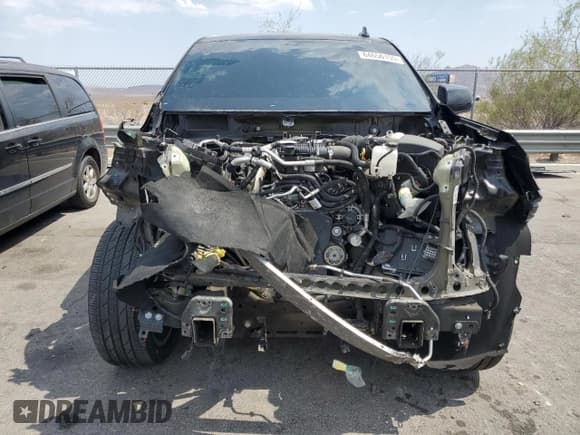 ✅ 2023 Chevrolet Suburban High Country • VIN: 1GNSKGKT5PR308538 • Lot: 64650155. Wystawiony na Copart z przebiegiem 78 506 mil. Bezpłatny archiwum sprzedaży aukcyjnych z USA i szczegółowy raport historii pojazdu na DreamBid. Zdjęcie 5.