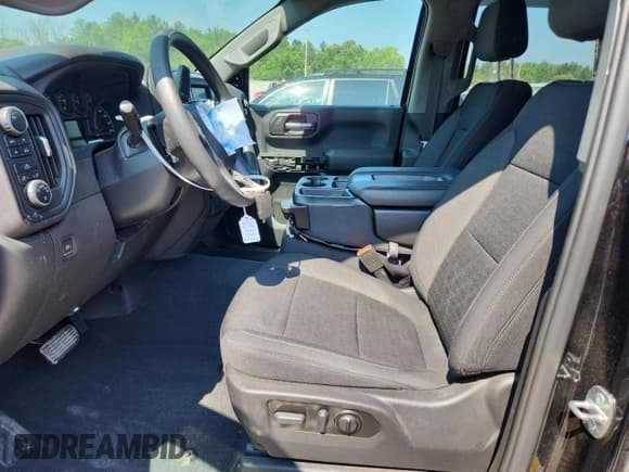 ✅ 2022 Chevrolet Silverado 1500 Custom • VIN: 3GCPYBEK8NG194146 • Lot: 64076555. Wystawiony na Copart z przebiegiem 61 096 mil. Bezpłatny archiwum sprzedaży aukcyjnych z USA i szczegółowy raport historii pojazdu na DreamBid. Zdjęcie 7.