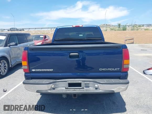✅ 2001 Chevrolet Silverado 1500 LT • VIN: 1GCEC19T61Z324941 • Lot: 42094622. Wystawiony na IAAI z przebiegiem 192 814 mil mil. Skorzystaj z bezpłatnego archiwum sprzedaży aukcyjnych z USA i zobacz szczegółowy raport historii pojazdu na DreamBid. Zdjęcie 16.