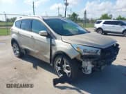 ✅ 2017 Ford Escape Titanium • VIN: 1FMCU0J99HUA03820 • Лот: 42974780. Опубликован ранее на IAAI с пробегом Не указан. Бесплатный доступ к архиву аукционных продаж из США и подробный отчёт об истории автомобиля на DreamBid. Изображение 1.