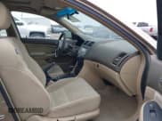 ✅ 2006 Honda Accord LX • VIN: 1HGCM56406A110172 • Lot: 43848444. Wystawiony na IAAI z przebiegiem 206 649 mil. Bezpłatny archiwum sprzedaży aukcyjnych z USA i szczegółowy raport historii pojazdu na DreamBid. Zdjęcie 5.