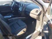 ✅ 2010 Mercedes-Benz M 350 • VIN: 4JGBB8GB1AA613356 • Lot: 43673767. Listed on IAAI with 270,063 mi. Free auction sales archive from the USA and detailed vehicle history report at DreamBid. Image 5.