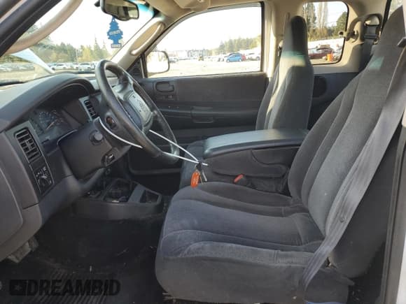 ✅ 2001 Dodge Dakota Sport • VIN: 1B7GG22N71S303684 • Lot: 52167635. Wystawiony na Copart z przebiegiem 151 354 mil. Bezpłatny archiwum sprzedaży aukcyjnych z USA i szczegółowy raport historii pojazdu na DreamBid. Zdjęcie 7.