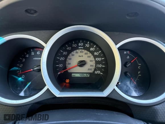 ✅ 2006 Toyota Tacoma • VIN: 5TEPX42N06Z173889 • Лот: 59957485. Опубликован ранее на Copart с пробегом 48 632 миль. Бесплатный доступ к архиву аукционных продаж из США и подробный отчёт об истории автомобиля на DreamBid. Изображение 8.