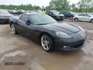 2007 Chevrolet Corvette with VIN 1G1YY26U575100246, listed as a IAAI auction lot 42326800 with 111,829 mi miles and . Bid and sale history available at DreamBid. Image 1.