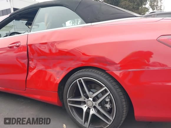 ✅ 2016 Mercedes-Benz E 400 • VIN: WDDKK6FF1GF330552 • Лот: 42994664. Опубликован ранее на IAAI с пробегом 88 840 миль. Бесплатный доступ к архиву аукционных продаж из США и подробный отчёт об истории автомобиля на DreamBid. Изображение 6.