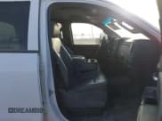 ✅ 2019 Chevrolet Silverado 2500HD Work Truck • VIN: 1GC1CREG5KF252008 • Lot: 41492843. Wystawiony na IAAI z przebiegiem 89 566 mil. Bezpłatny archiwum sprzedaży aukcyjnych z USA i szczegółowy raport historii pojazdu na DreamBid. Zdjęcie 5.