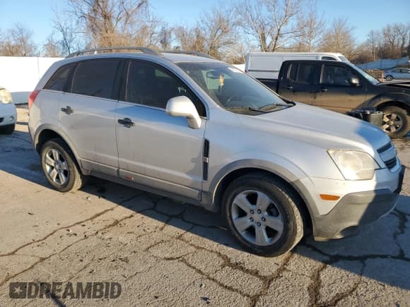 ✅ 2013 Chevrolet Captiva Sport LS • VIN: 3GNAL2EK0DS592443 • Lot: 42795215. Wystawiony na Copart z przebiegiem 84 099 mil. Bezpłatny archiwum sprzedaży aukcyjnych z USA i szczegółowy raport historii pojazdu na DreamBid. Zdjęcie 4.