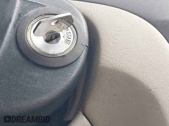 ✅ 2003 Hyundai Elantra GLS • VIN: KMHDN45D93U614981 • Lot: 41950459. Wystawiony na IAAI z przebiegiem 189 981 mil. Bezpłatny archiwum sprzedaży aukcyjnych z USA i szczegółowy raport historii pojazdu na DreamBid. Zdjęcie 11.