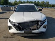 ✅ 2022 Hyundai Tucson SEL • VIN: 5NMJBCAE6NH154830 • Lot: 67425744. Wystawiony na Copart z przebiegiem Nie podano. Bezpłatny archiwum sprzedaży aukcyjnych z USA i szczegółowy raport historii pojazdu na DreamBid. Zdjęcie 5.