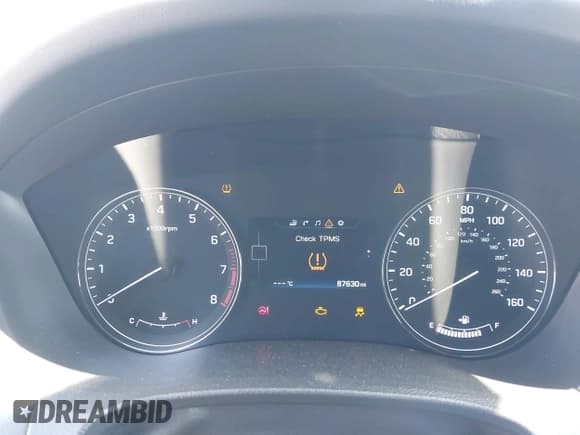 ✅ 2015 Hyundai Genesis 3.8L • VIN: KMHGN4JEXFU017225 • Lot: 43523247. Wystawiony na IAAI z przebiegiem 87 630 mil. Bezpłatny archiwum sprzedaży aukcyjnych z USA i szczegółowy raport historii pojazdu na DreamBid. Zdjęcie 7.