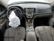 ✅ 2009 Hyundai Santa Fe GLS • VIN: 5NMSG13D19H323592 • Lot: 71422564. Listed on Copart with 193,786 mi. Free auction sales archive from the USA and detailed vehicle history report at DreamBid. Image 8.