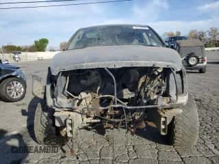 2006 Dodge 3500 SLT z VIN 3D7LL39C16G166119, wystawiony jako Copart lot #85139944 z przebiegiem Nie podano mil oraz Szkoda całkowita • Salvage title. Historia ofert i sprzedaży dostępna na DreamBid. Obrazek 5.