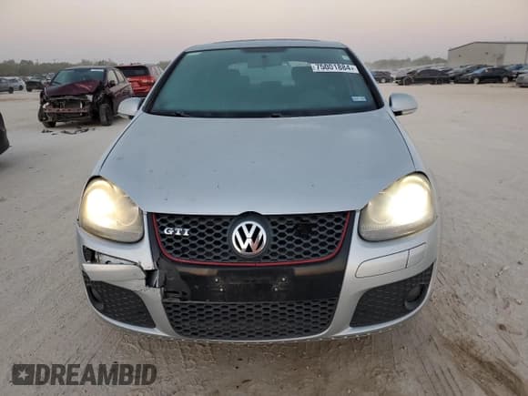 ✅ 2007 Volkswagen Golf GTI • VIN: WVWEV71K87W085340 • Лот: 75001884. Опубликован ранее на Copart с пробегом 205 584 миль. Бесплатный доступ к архиву аукционных продаж из США и подробный отчёт об истории автомобиля на DreamBid. Изображение 5.