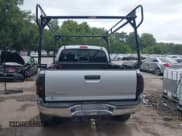 ✅ 2013 Toyota Tacoma • VIN: 3TMMU4FN1DM054202 • Lot: 42871926. Listed on IAAI with 270,648 mi. Free auction sales archive from the USA and detailed vehicle history report at DreamBid. Image 17.