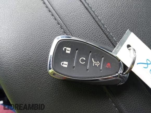 ✅ 2020 Chevrolet Blazer LT • VIN: 3GNKBHRS4LS599107 • Lot: 43114373. Listed on IAAI with 68,274 mi. Free auction sales archive from the USA and detailed vehicle history report at DreamBid. Image 11.