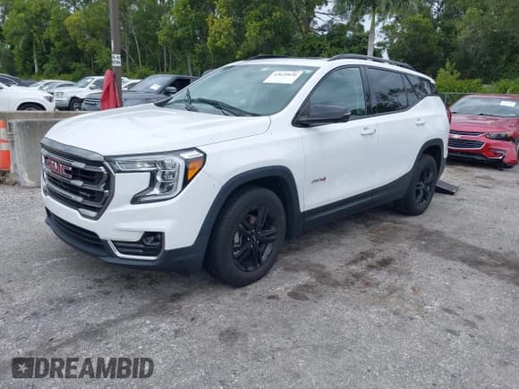 ✅ 2022 GMC Terrain AT4 • VIN: 3GKALYEV9NL297752 • Lot: 43639830. Wystawiony na IAAI z przebiegiem 30 363 mil. Bezpłatny archiwum sprzedaży aukcyjnych z USA i szczegółowy raport historii pojazdu na DreamBid. Zdjęcie 2.