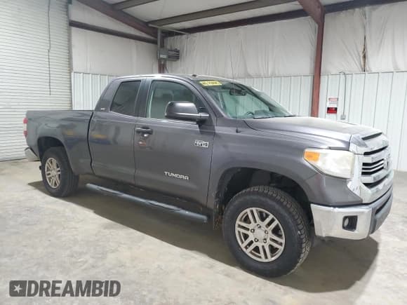 ✅ 2016 Toyota Tundra SR5 • VIN: 5TFRY5F14GX204122 • Lot: 49170705. Wystawiony na Copart z przebiegiem 230 600 mil. Bezpłatny archiwum sprzedaży aukcyjnych z USA i szczegółowy raport historii pojazdu na DreamBid. Zdjęcie 4.