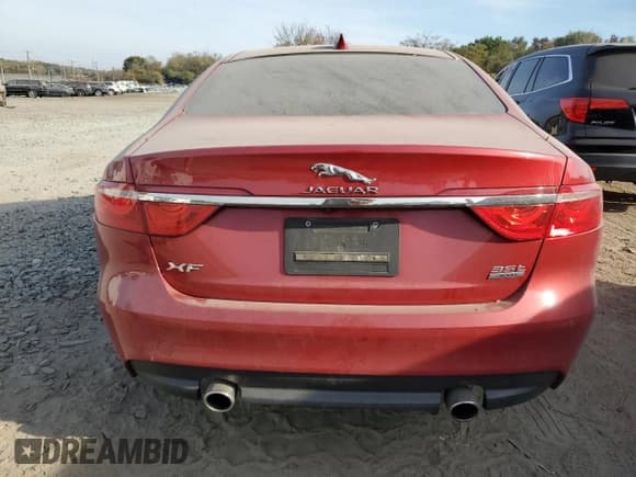 ✅ 2016 Jaguar XF 35t Premium • VIN: SAJBJ4BV4GCY16693 • Lot: 78199124. Wystawiony na Copart z przebiegiem 68 565 mil. Bezpłatny archiwum sprzedaży aukcyjnych z USA i szczegółowy raport historii pojazdu na DreamBid. Zdjęcie 6.