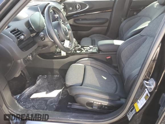 ✅ 2022 MINI Clubman Cooper S • VIN: WMWLV7C04N2P84792 • Lot: 42364495. Wystawiony na Copart z przebiegiem Nie podano. Bezpłatny archiwum sprzedaży aukcyjnych z USA i szczegółowy raport historii pojazdu na DreamBid. Zdjęcie 7.