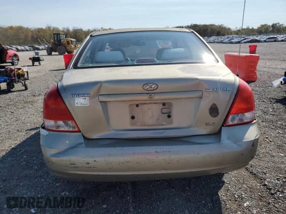 2002 Hyundai Elantra GLS z VIN KMHDN45D42U421622, wystawiony jako Copart lot #75853664 z przebiegiem 57 595 mil mil oraz Czysty tytuł • Clean title. Historia ofert i sprzedaży dostępna na DreamBid. Obrazek 6.