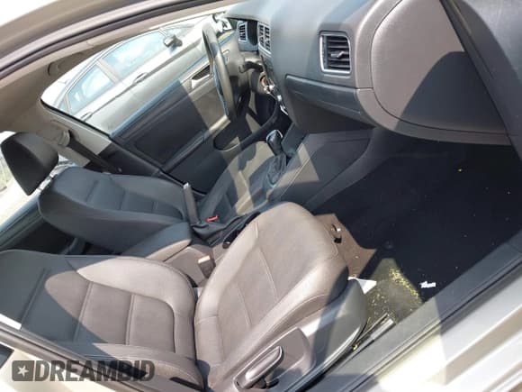 ✅ 2012 Volkswagen Jetta SE • VIN: 3VWDP7AJ6CM127542 • Lot: 42405701. Listed on IAAI with 137,240 mi. Free auction sales archive from the USA and detailed vehicle history report at DreamBid. Image 5.