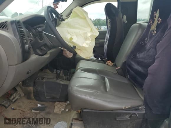 ✅ 2007 Chevrolet Silverado 2500HD • VIN: 1GBHK24K07E509205 • Лот: 58757375. Опубликован ранее на Copart с пробегом Не указан. Бесплатный доступ к архиву аукционных продаж из США и подробный отчёт об истории автомобиля на DreamBid. Изображение 7.