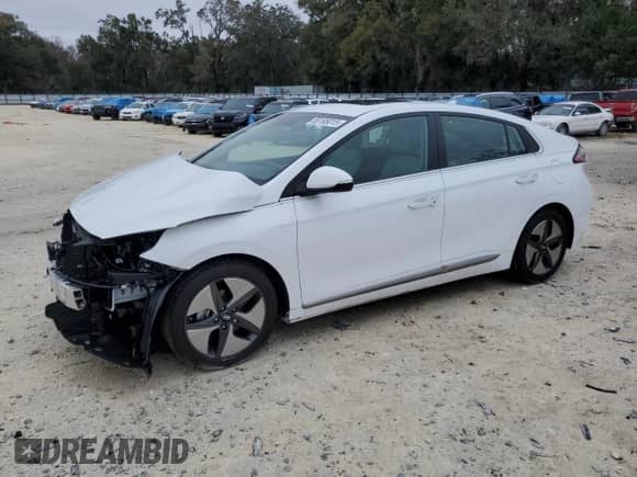 2022 Hyundai Ioniq Limited с VIN KMHC05LC6NU278977, выставлен на аукционе Copart как лот 89195015 с пробегом 14 182 миль миль и Списание • Salvage title. История ставок и продаж доступна на DreamBid. Изображение 1.