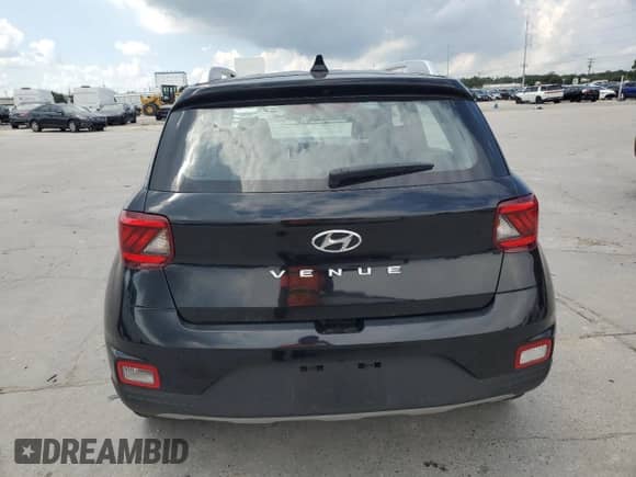 2022 Hyundai Venue SEL with VIN KMHRC8A31NU199142, listed as a Copart auction lot 71807604 with 40,177 mi miles and Salvage title. Bid and sale history available at DreamBid. Image 6.