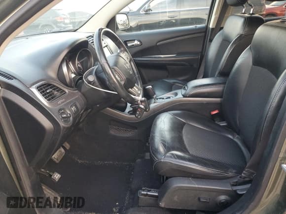 ✅ 2017 Dodge Journey Crossroad Plus • VIN: 3C4PDDGG5HT556171 • Lot: 92405025. Listed on Copart with 125,373 mi. Free auction sales archive from the USA and detailed vehicle history report at DreamBid. Image 7.