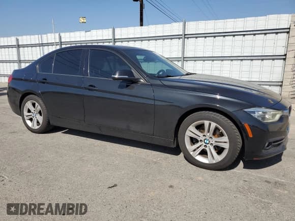 ✅ 2016 BMW 3 Series 328d • VIN: WBA8E5C59GK388592 • Lot: 46662085. Listed on Copart with 132,420 mi. Free auction sales archive from the USA and detailed vehicle history report at DreamBid. Image 4.
