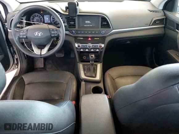 ✅ 2020 Hyundai Elantra SE • VIN: 5NPD74LFXLH509105 • Lot: 66352205. Listed on Copart with 66,862 mi. Free auction sales archive from the USA and detailed vehicle history report at DreamBid. Image 8.