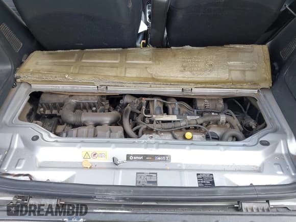 ✅ 2009 Smart fortwo Pure • VIN: WMEEJ31X39K285621 • Лот: 43298780. Опубликован ранее на IAAI с пробегом 148 496 миль. Бесплатный доступ к архиву аукционных продаж из США и подробный отчёт об истории автомобиля на DreamBid. Изображение 10.