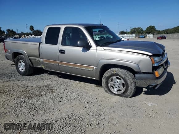 ✅ 2003 Chevrolet Silverado 1500 LT • VIN: 1GCEK19T93E246376 • Лот: 82714475. Опубликован ранее на Copart с пробегом 168 166 миль. Бесплатный доступ к архиву аукционных продаж из США и подробный отчёт об истории автомобиля на DreamBid. Изображение 4.