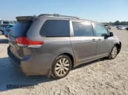 ✅ 2012 Toyota Sienna XLE • VIN: 5TDYK3DC8CS227019 • Лот: 81894735. Опубликован ранее на Copart с пробегом Не указан. Бесплатный доступ к архиву аукционных продаж из США и подробный отчёт об истории автомобиля на DreamBid. Изображение 3.