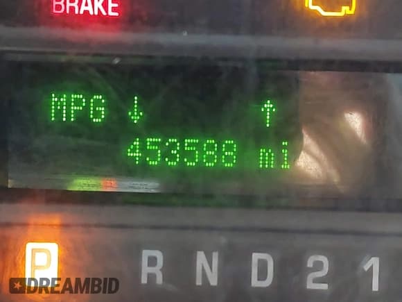 ✅ 2011 Ford Econoline Cargo Commercial • VIN: 1FDSS3EL8BDB29523 • Lot: 42516889. Listed on IAAI with 453,588 mi. Free auction sales archive from the USA and detailed vehicle history report at DreamBid. Image 15.