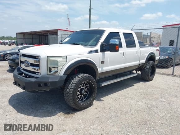 ✅ 2015 Ford F-250 Lariat • VIN: 1FT7W2BT1FEC08741 • Lot: 42460228. Listed on IAAI with 122,024 mi. Free auction sales archive from the USA and detailed vehicle history report at DreamBid. Image 2.