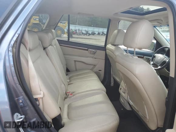 ✅ 2009 Hyundai Santa Fe Limited • VIN: 5NMSH73E89H263237 • Lot: 50965974. Listed on Copart with 118,987 mi. Free auction sales archive from the USA and detailed vehicle history report at DreamBid. Image 10.