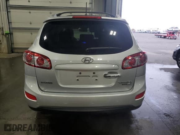 ✅ 2011 Hyundai Santa Fe Limited • VIN: 5XYZKDAG0BG072088 • Lot: 78545674. Listed on Copart with 179,292 mi. Free auction sales archive from the USA and detailed vehicle history report at DreamBid. Image 6.