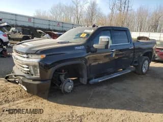 ✅ 2022 Chevrolet Silverado 2500HD High Country • VIN: 1GC4YREY8NF122025 • Lot: 92279435. Listed on Copart with 17,312 mi. Free auction sales archive from the USA and detailed vehicle history report at DreamBid. Image 1.