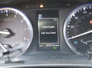 ✅ 2019 Toyota Highlander SE • VIN: 5TDJZRFH6KS594895 • Lot: 42869633. Listed on IAAI with 63,010 mi. Free auction sales archive from the USA and detailed vehicle history report at DreamBid. Image 15.